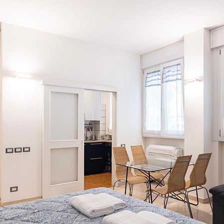 Accogliente Loft In Zona Monumentale/Cenisio Lägenhet Milano Exteriör bild