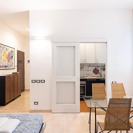 Accogliente Loft In Zona Monumentale/Cenisio Lägenhet Milano Exteriör bild