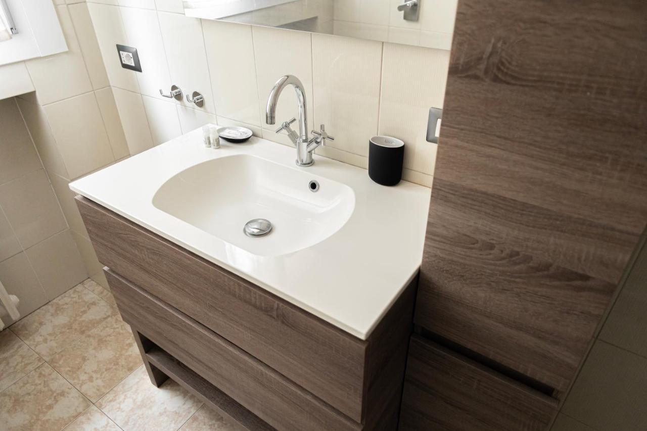 Accogliente Loft In Zona Monumentale/Cenisio Lägenhet Milano Exteriör bild
